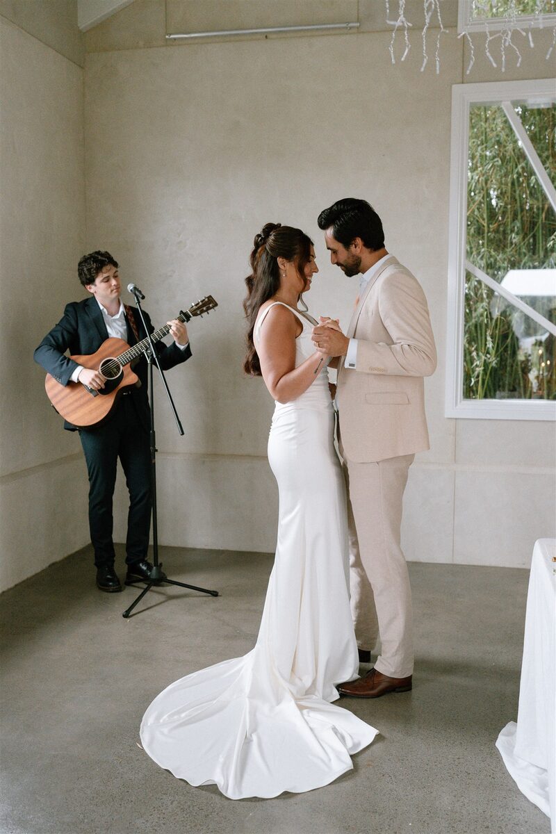 Harry Morris performing live during a wedding first dance